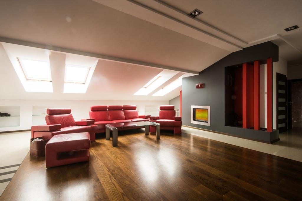 ראדום Europejski Boutique Hotel מראה חיצוני תמונה