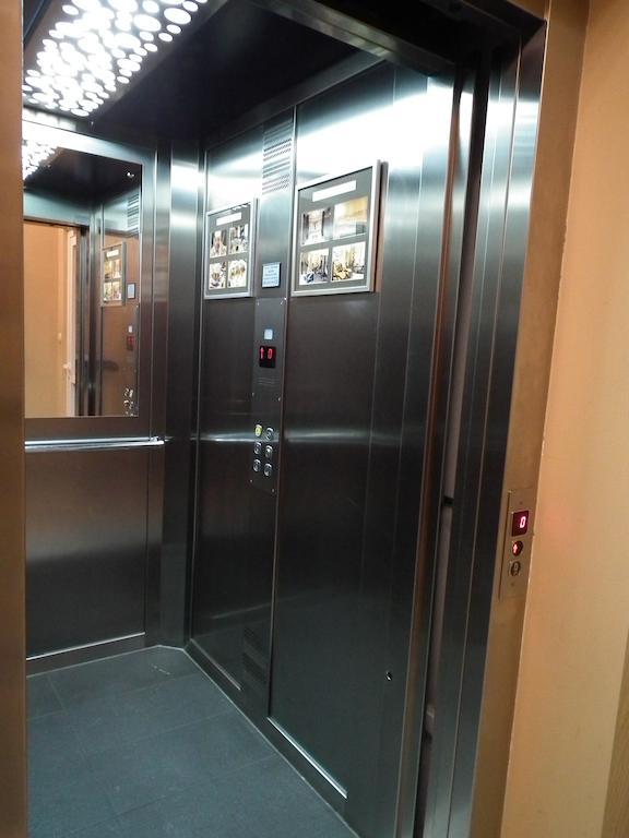 ראדום Europejski Boutique Hotel מראה חיצוני תמונה