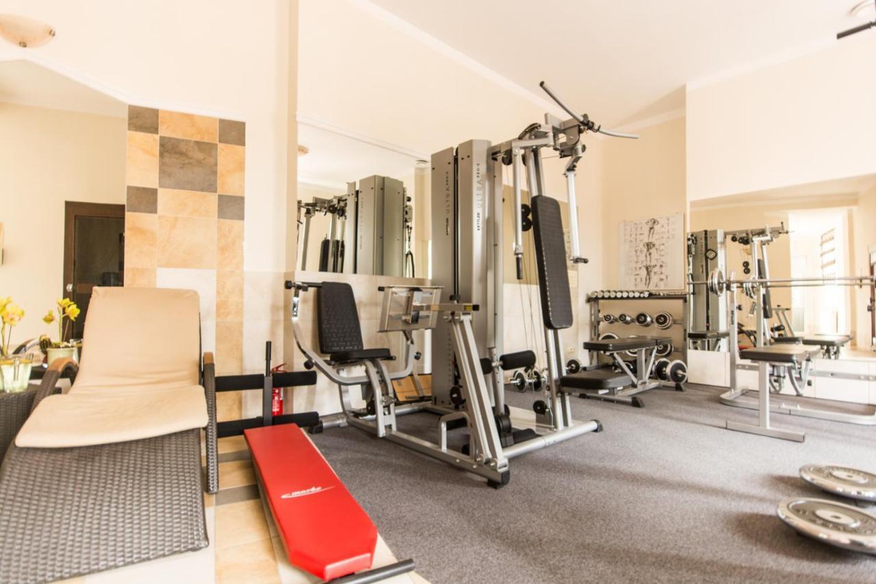 ראדום Europejski Boutique Hotel מראה חיצוני תמונה